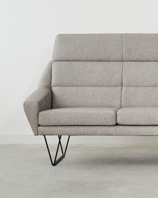 Scandinavian Grey Mandal Sofa-VND-1118357