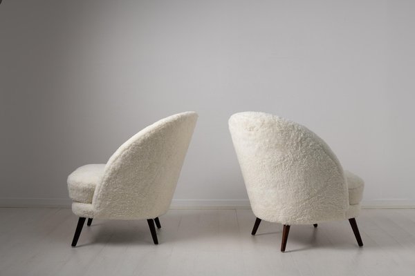 Scandinavian Mid-Century Modern White Sheepskin Lounge Chairs by Arne Norell, Set of 2-MJF-1105114