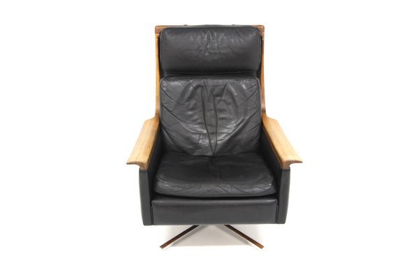 Scandinavian Minerva Swivel Chair in Leather by Torbjørn Afdal, Sweden, 1960s-GEK-1785621