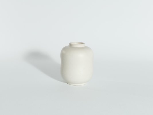 Scandinavian Modern Carrara Vase by Wilhelm Kåge for Gustavsberg, 1940s-RUK-1758037