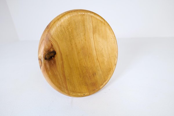 Scandinavian Modern Sculptural Stool Pine, Sweden, 1970s-UYK-1216763