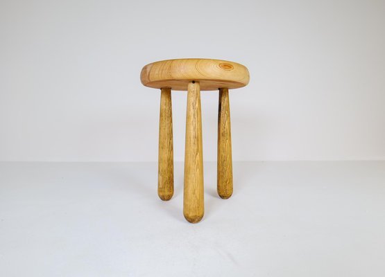 Scandinavian Modern Sculptural Stool Pine, Sweden, 1970s-UYK-1216763