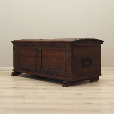 Scandinavian Oak Chest, 18th Century-VND-1791678