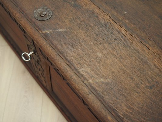 Scandinavian Oak Chest, 18th Century-VND-1791678