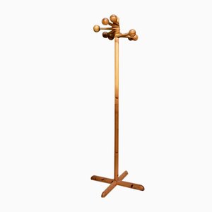 Scandinavian Sculptural Pine Wood Coat Rack with Rotatable Ball-Shaped Hooks, 1970s-JP-1000318