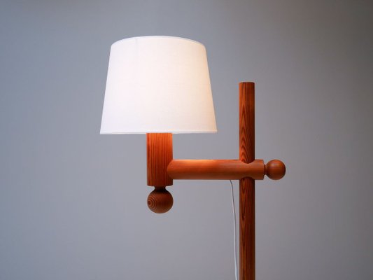 Scandinavian Solid Pine Pinus Floor Lamp by Uno & Östen Kristiansson for Luxus, 1970s-OGU-888803