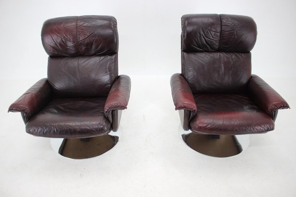 Scandinavian Space Age Style Leather and Chrome Armchairs from M-Top, 1970s, Set of 2-TZ-970520