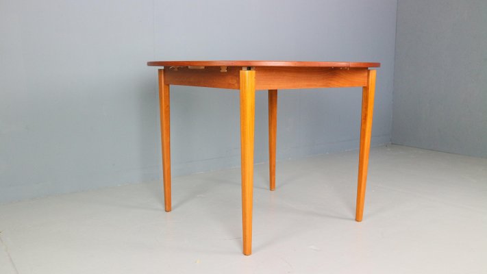 Scandinavian Teak Extendable Round Dinning Table, Denmark, 1960-DT-2026313