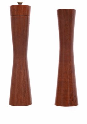 Scandinavian Teak Salt and Pepper Grinders, 1960s, Set of 2-GCG-1104397