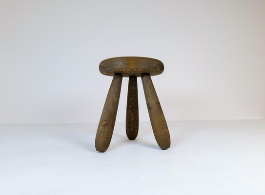 Sculptural Stool in Stained Pine Attributed to Ingvar Hildingsson, Sweden, 1970s-UYK-1256825