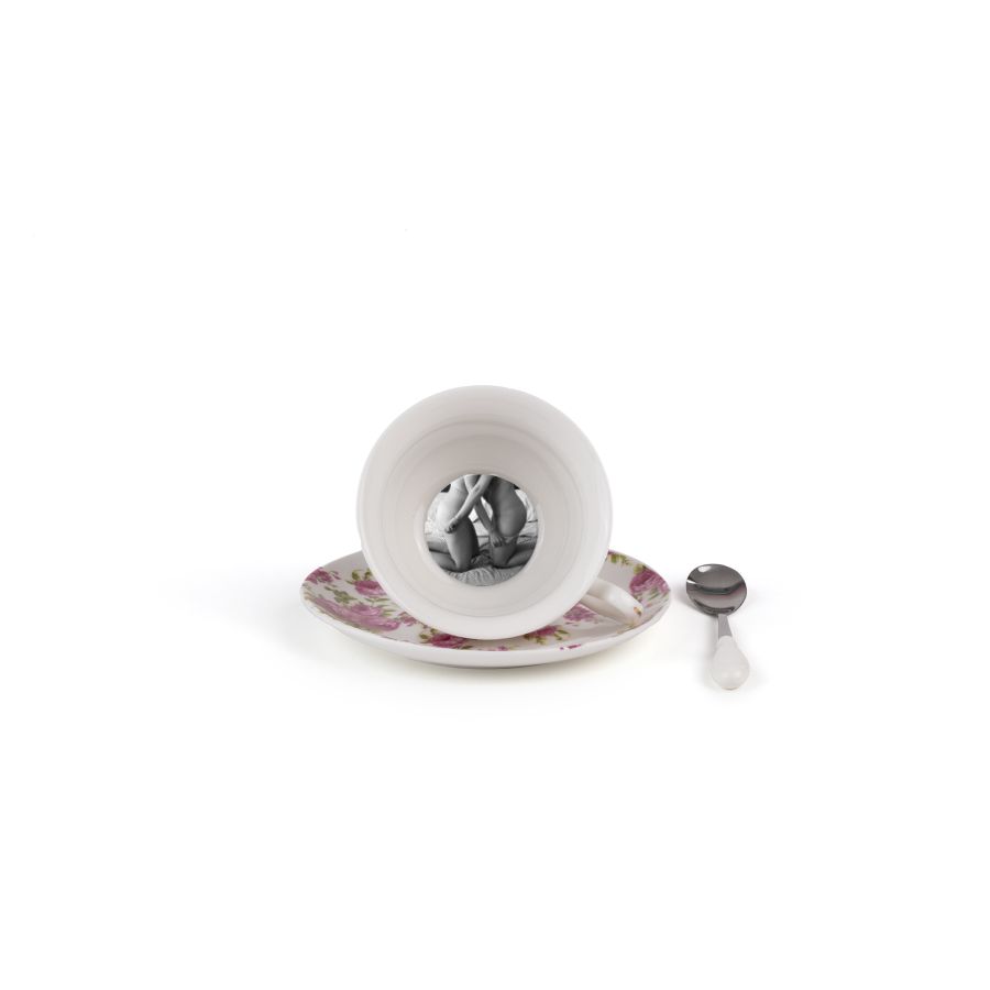 Porcelain Tea cup with saucer and teaspoon Tarin Vesta by Seletti