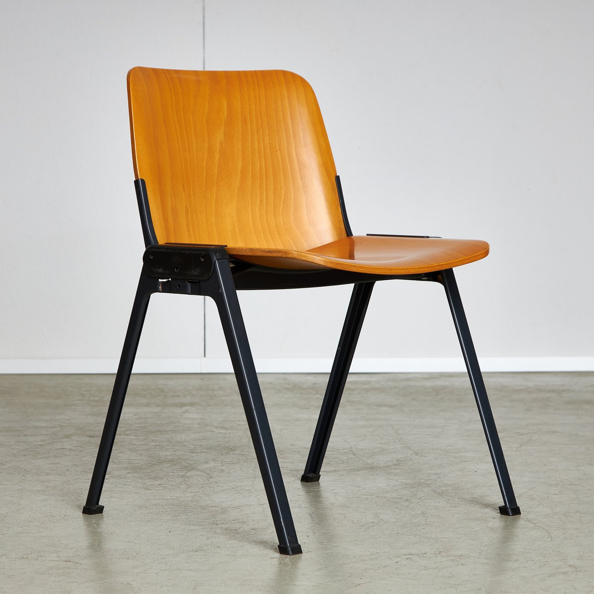 Serie K Chair by Roberto Lucci and Paolo Orlandini for Velca