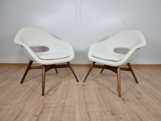 Shell Armchairs by Miroslav Navratil, Set of 2-QJA-1088235