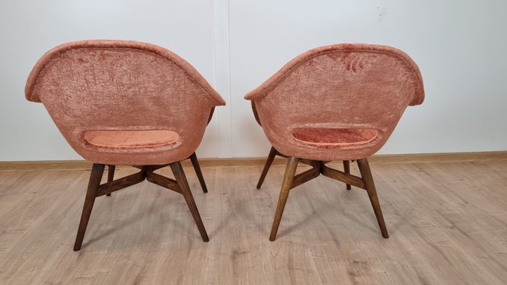 Shell Armchairs by Miroslav Navratil, Set of 2-QJA-1083243