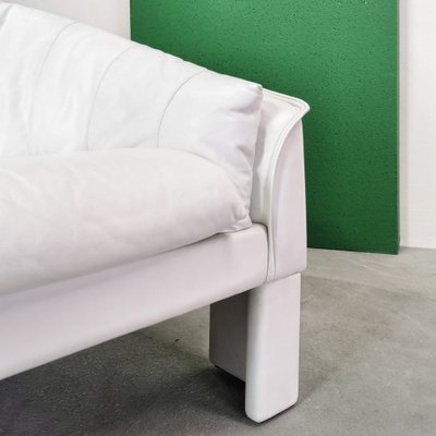 Shell Sofa in White Leather from Marac, 1980s-PRS-1740514