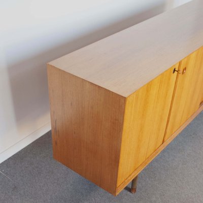 Sideboard in Walnut Wood with Metal Feet in the Style of George Nelson, 1960s-JQO-1259296