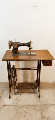 Singer Sewing Machine, 1890s-QLH-1787770