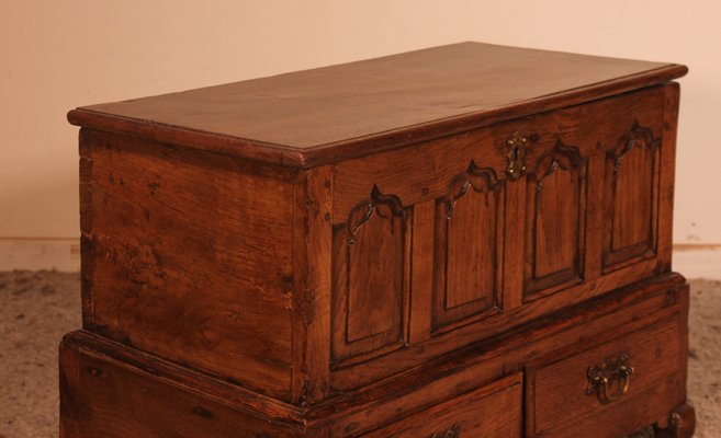 Small 18th Century English Chest in Oak-HPU-1057005