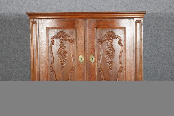 Small Baroque Corner Cabinet in Oak, 18th Century-DXD-1790239