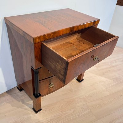 Small Biedermeier Dresser in Walnut, Austria, Vienna, 1830s-NNB-1784664