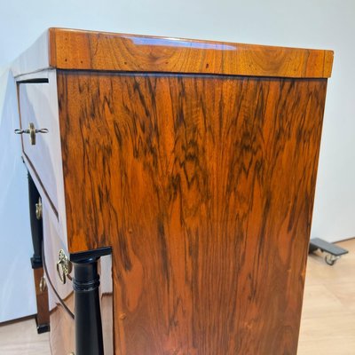 Small Biedermeier Dresser in Walnut, Austria, Vienna, 1830s-NNB-1784664