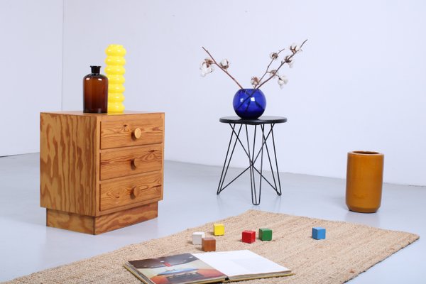 Small Chest of Drawers in Pinewood, 1970s-XT-2033723