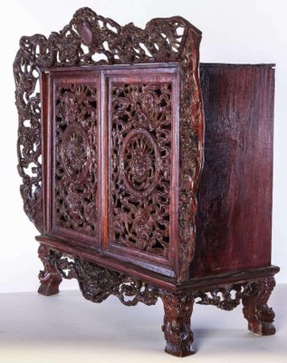 Small Chinese Openwork Wood Cabinet Depicting Dragons-MBH-1032288