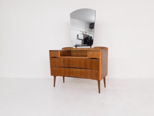 Small Dressing Table by Gunther Hoffstead for Uniflex, 1960s-ZO-711882