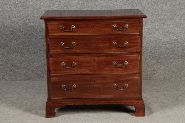 Small English Chest of Drawers, Late 19th Century-DXD-1790791