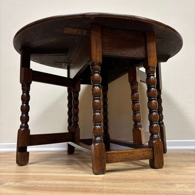 Small English Folding Table in Oak, 1890s-ALF-2033612