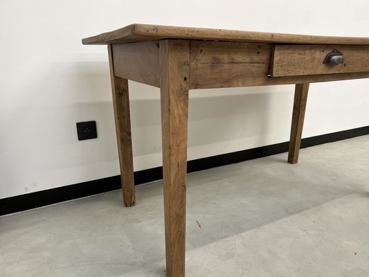 Small French Farm Dining Table in Walnut, 1920s-WKI-1748868