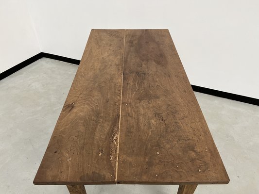 Small French Farm Dining Table in Walnut, 1920s-WKI-1748868