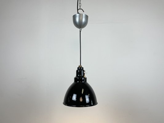 Small Industrial Black Enamel Pendant Lamp, 1950s-CGF-1408558