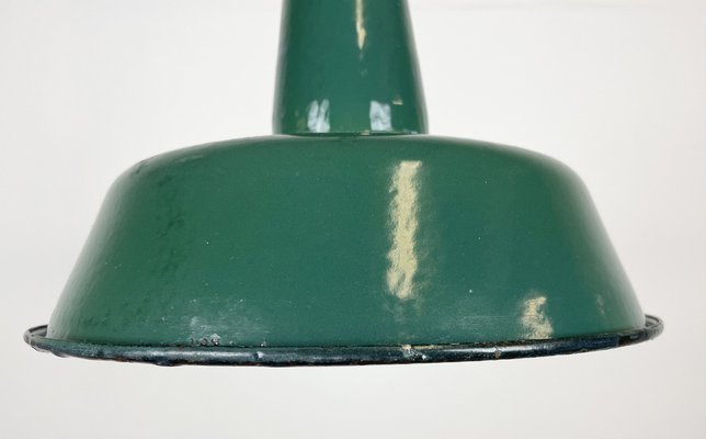 Small Industrial Green Enamel Pendant Lamp, 1960s-CGF-1368580