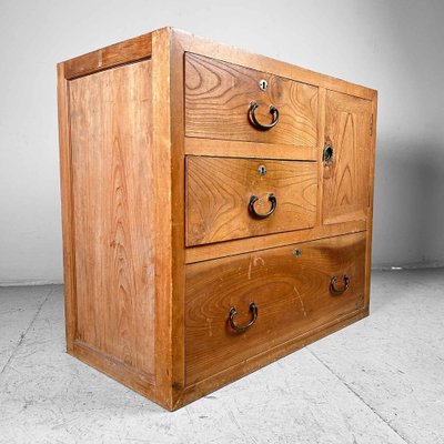 Small Japanese Tansu Storage Cabinet, 1938-DWL-1761130