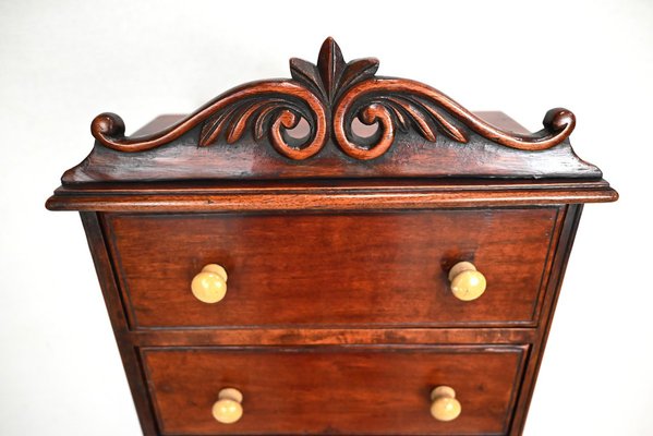 Small Mahogany Chest of Drawers, 1960-RVK-1406559