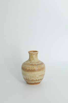 Small Mid-Century Scandinavian Modern Collectible Beige Stoneware Vase by Gunnar Borg for Höganäs Keramik, 1960s-ZAA-1779506