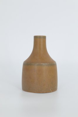 Small Mid-Century Scandinavian Modern Collectible Caramel Stoneware Vase by Gunnar Borg for Höganäs Ceramics, 1960s-ZAA-1784371