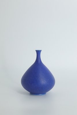 Small Mid-Century Scandinavian Modern Collectible Cobalt Stoneware Vase by Gunnar Borg for Höganäs Ceramics, 1960s-ZAA-1780053