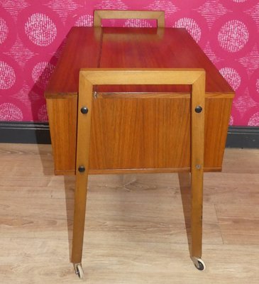 Small Sewing Table on Wheels-AFE-2033682