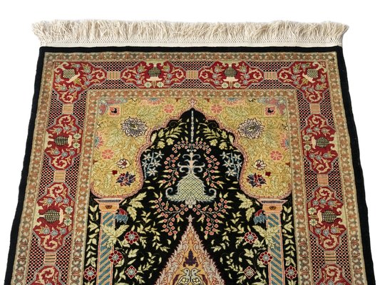 Small Turkish Hereke Rug in Pure Silk-ZVH-1296035