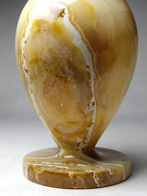 Small Vintage Italian Baluster Vase in Honey Onyx, 1960s-GRD-2021842