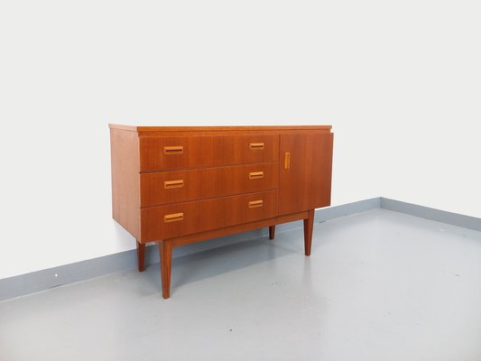 Small Vintage Scandinavian Sideboard in Teak, 1960s-AHO-1821154