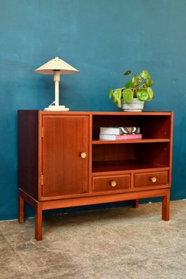 Small Vintage Sideboard, 1960s-AIU-1737064