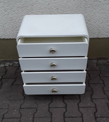 Small White Formica Chest of 4 Drawers with Silver Shell Handles & Black Base, 1970s-HOI-874445