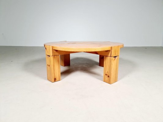 Solid Pinewood Coffee Table, 1970s-UJI-969295