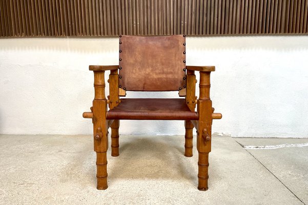 South American Brutalist Leather & Oak Safari Chairs, Colombia, 1960s, Set of 2-JP-1369541