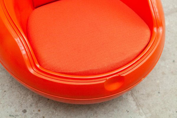 Space Age Egg Lounge Chairs by Peter Ghyczy, 1960s, Set of 2-KL-1132369