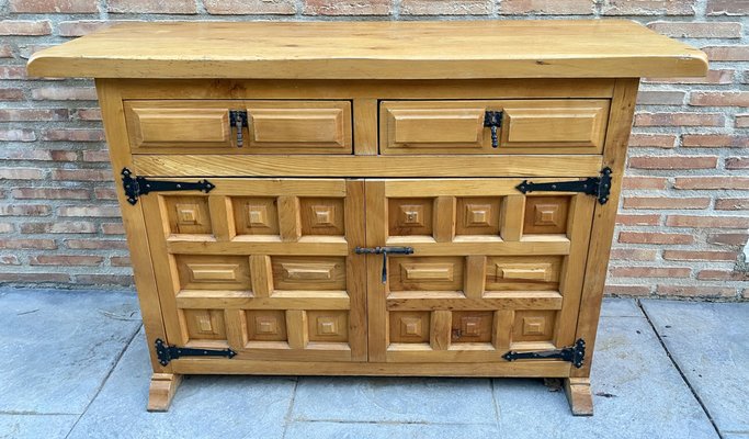 Spanish Catalan Carved Walnut Chest of Drawers, 1940s-NOU-1718526