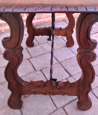 Spanish Side Table in Chestnut with Carved Lyre Legs, 18th-Century-NOU-828497